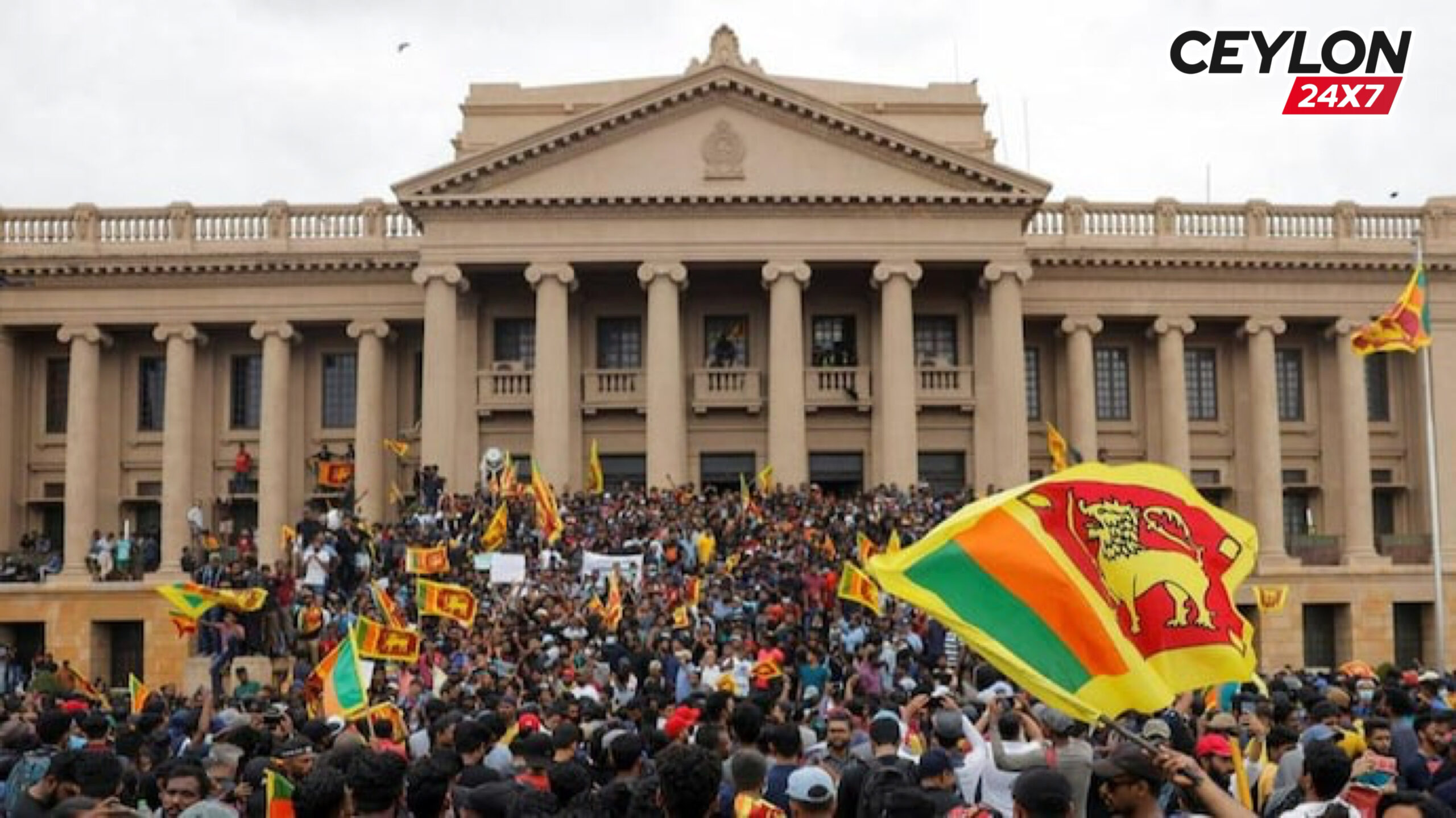 ශ්රී ලංකාව බංකොලොත් බවින් මිදෙයි -Fitch Ratings ණය ශ්රේණිගත කිරීම්වලිනුත් ඉහළට