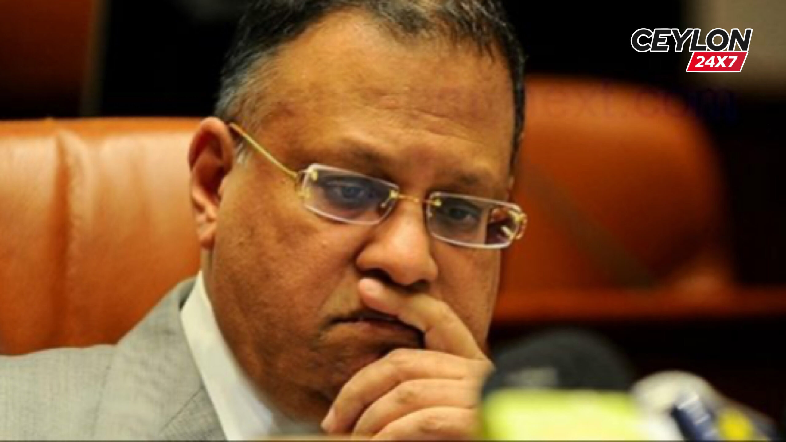 අර්ජුන් මහේන්ද්‍රන්ට වරෙන්තු නිකුත් කරයි !