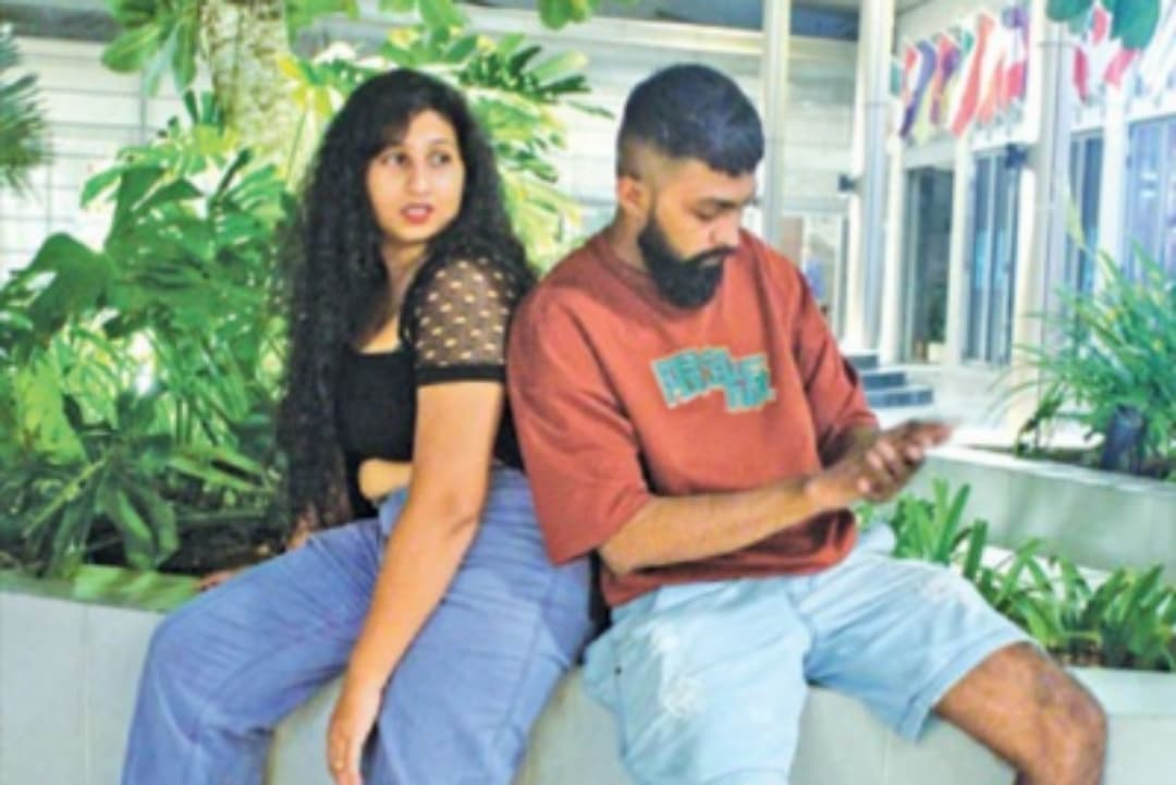 ” දැන් මම ටික්ටොක් Fb යූටියුබ් ඉන්ස්ට්රාග්රෑම් කියන හතරේම ඉන්නවා. මා වටා එකතු වෙලා ඉන්න ෆෑන් බේස් එක ගැන සතුටුයි..” – සෝෂල් මීඩියාවෙන් ඉදිරියට පැමිණි ශිරෝෂිමා