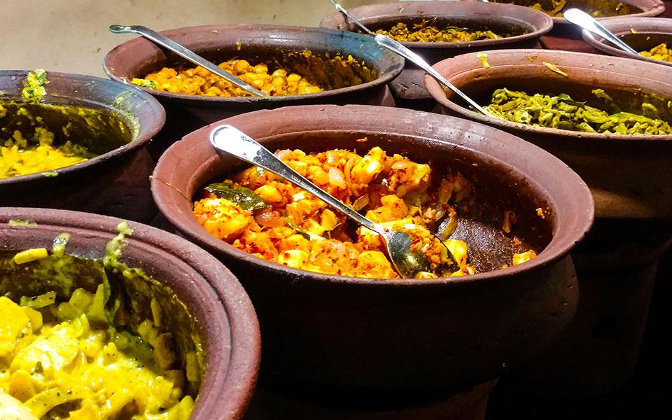 මේ කෑම කවදාවත් රත් කරලා කන්න එපා… ජීවිත අවධානමක් උනත් ඇති වෙන්න පුළුවන්…