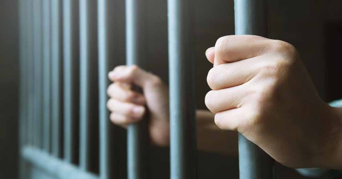 පෙට්රල් ලීටර 4 ක් සන්තකයේ තබා ගැනීමේ චෝදනාවකට වැරදිකරු වූ අයකුට දින 21 ක සිරදඬුවමක්…