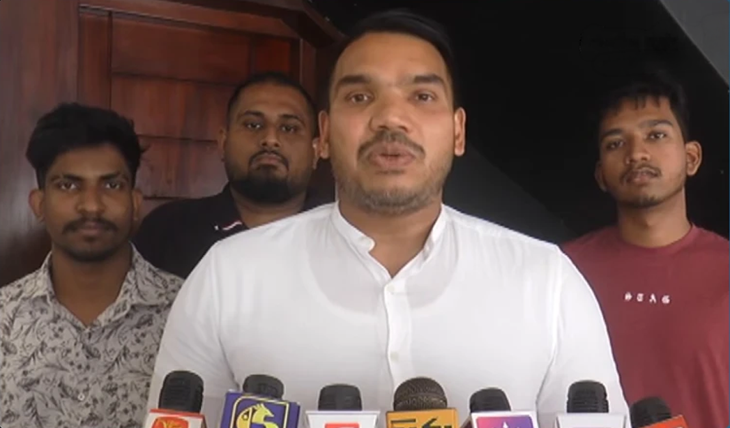 ලෝක අර්බුදයක් පෙන්නලා තෙල් මිල වැඩි කරේ ගල් අඟුරු වංචාව වහගන්න – නාමල්