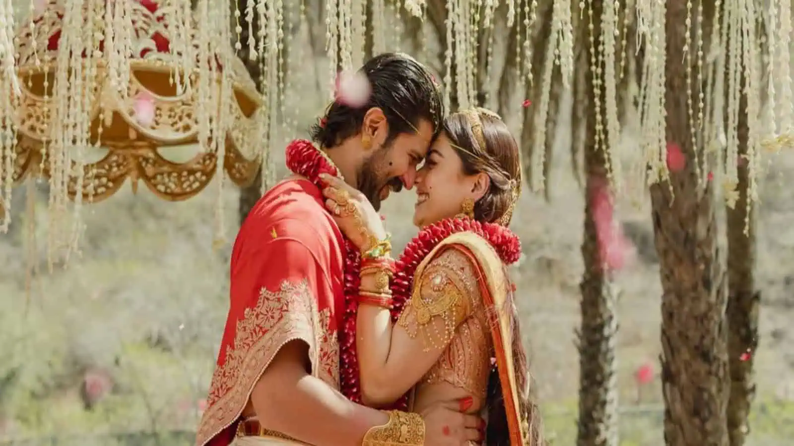 “අපි දැන් තුන්දෙනෙක්” විවාහයෙන් දින 39කට පසු රශ්මිකාගෙන් සුබ ආරංචියක්? ඇත්තටම මේක නම් ලෝකයම ඉන්න ප්‍රේක්ෂකයන්ට සතුටක්